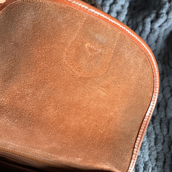 Dooney and Bourke all weather leather Crossbody bag - Picture 13 of 16